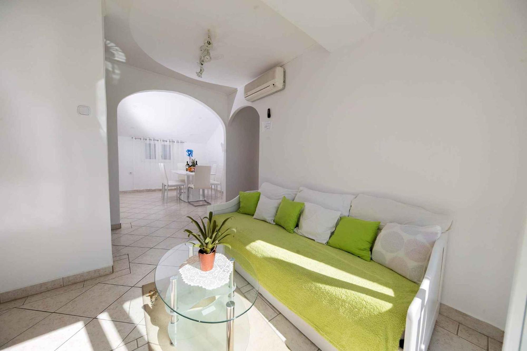 Apartment Crikvenica 1 Bilik gambar